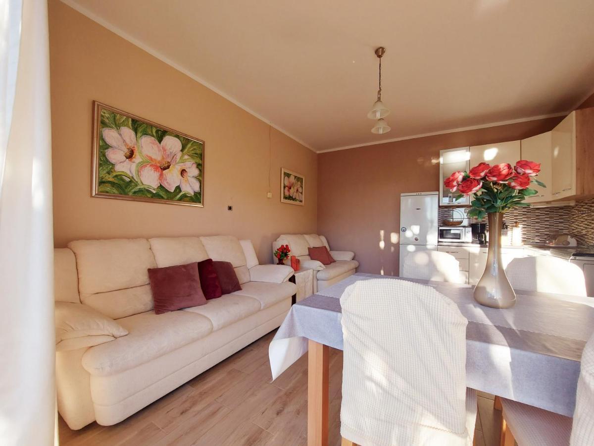 Apartments Adriatic Riviera Crikvenica Buitenkant foto