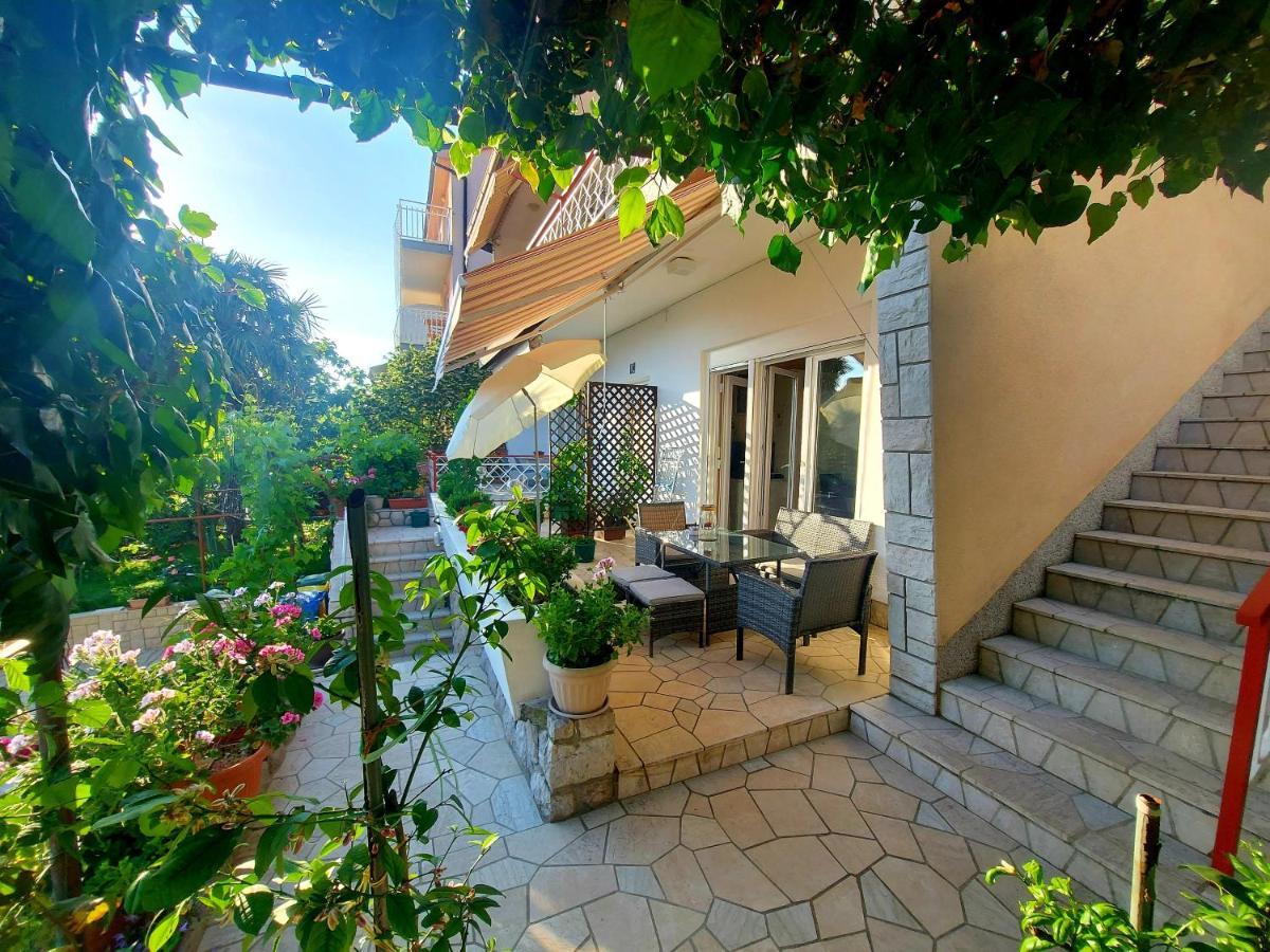 Apartments Adriatic Riviera Crikvenica Buitenkant foto
