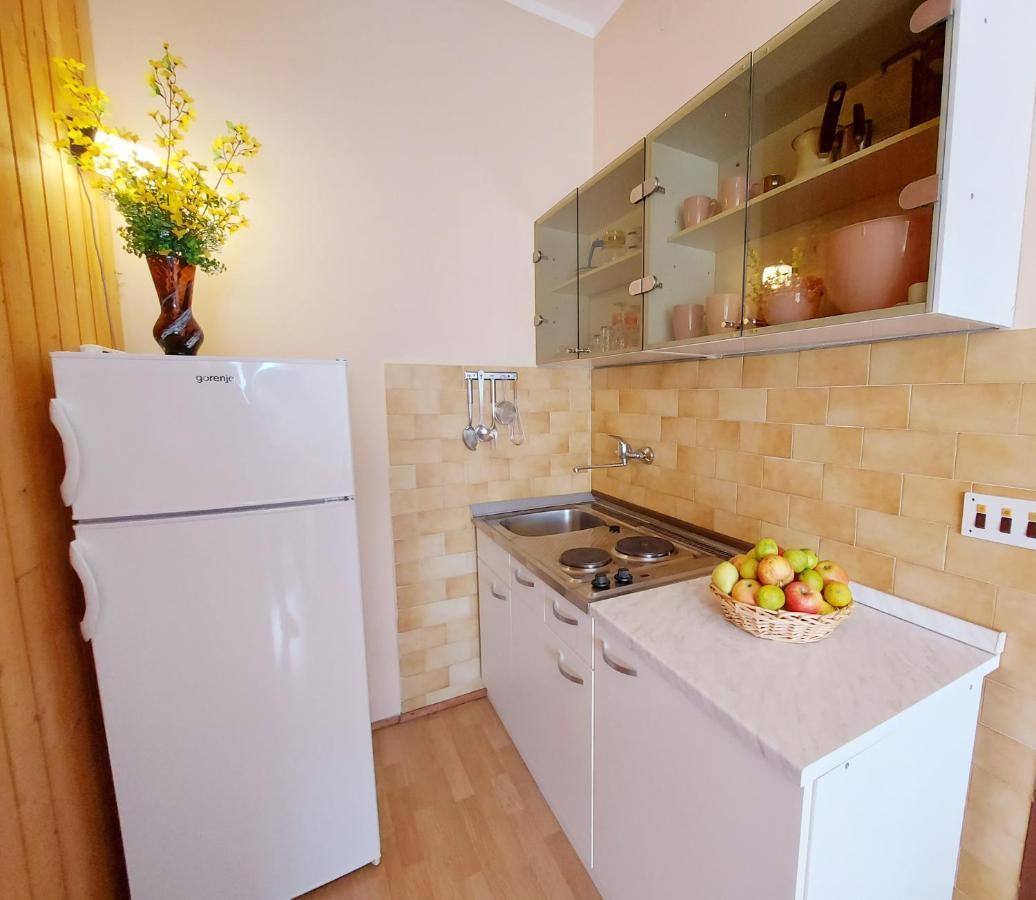 Apartments Adriatic Riviera Crikvenica Buitenkant foto